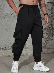 Manfinity EMRG Men's Plus Size Loose Fit Cargo Pants With Letter Patch Detail And Flap Pockets On The Sides - Black - View 5