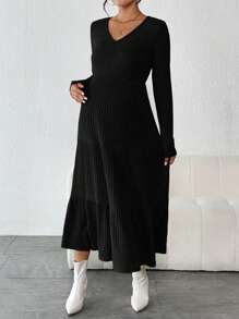 SHEIN 孕婦V領條紋針織洋裝 - 黑色 - 查看 5