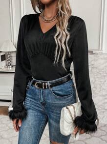 SHEIN LUNE 毛茸茸袖口V領襯衫 - 黑色 - 查看 3