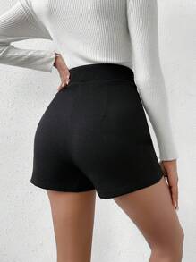 Chiquease High Waist Chain Detail Shorts - Black - View 2