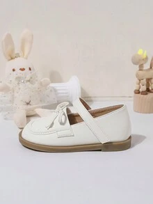 嬰兒女孩戶外舒服的和可愛平底秋天PU皮革平底小女童步行鞋