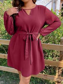 SHEIN LUNE Plus Keyhole Neckline Lantern Sleeve Belted Dress - Burgundy - View 5