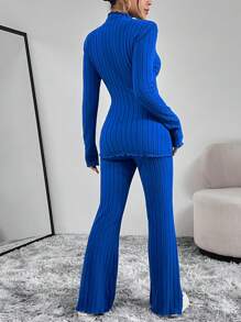 SHEIN Essnce 小高領下擺開叉T恤&喇叭褲 - 寶藍色 - 查看 2