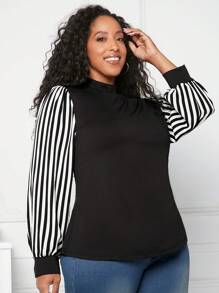 SHEIN CURVE+ 大碼條紋印花小高領上衣 - 黑與白 - 查看 4