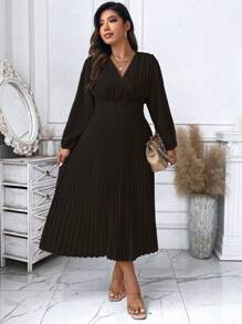 SHEIN Unity Plus Surplice Neck Pleated Hem Dress - Black - View 6