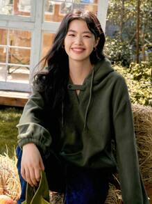 DAZY Chất rắn Viền kéo ra Thả vai Hoodie - xanh quân đội - Xem 4