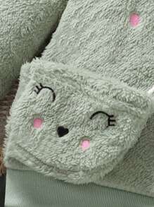 SHEIN 女小童卡通刺繡荷葉邊絨毛衛衣和褲子&包 - 綠色 - 查看 5