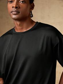 Manfinity Sport Corelite Camiseta deportiva con gráfico de letras, estilo novio para hombre - Negro - Ver 3