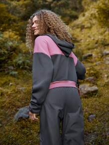 In My Nature 双色字母图案抽绳短款户外卫衣 - 深灰色 - 查看 2