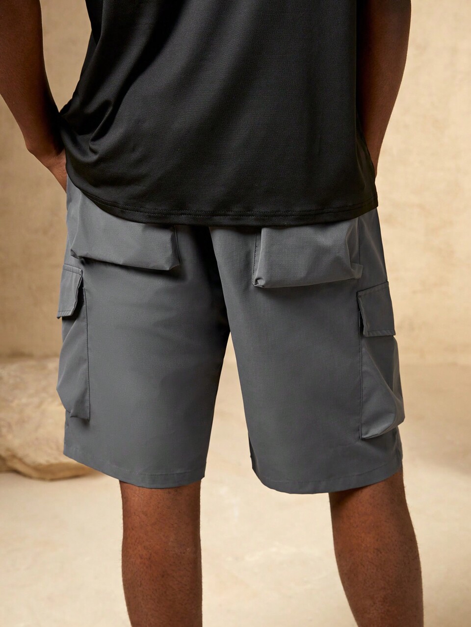 Men Flap Pocket Side Bermuda Shorts
