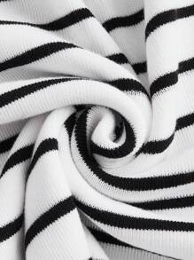 SHEIN BASICS 大碼條紋圖案落肩袖套頭毛衣 - 黑與白 - 查看 8