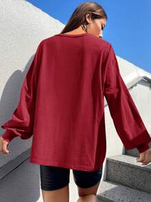 SHEIN EZwear 字母圖案落肩T恤 - 酒紅色 - 查看 2