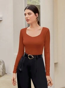 Mulvari Chất rắn Cổ Trái tim Áo thun - Màu nâu  Mocha - Xem 4