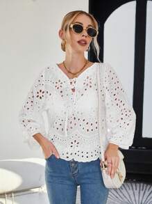 SHEIN Frenchy 網眼刺繡貝殼邊燈籠袖貝殼邊襯衫 - 白色 - 查看 1