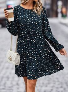 SHEIN LUNE Dalmatian Print Lantern Sleeve Ruffle Hem Smock Dress - Dark Green - View 6