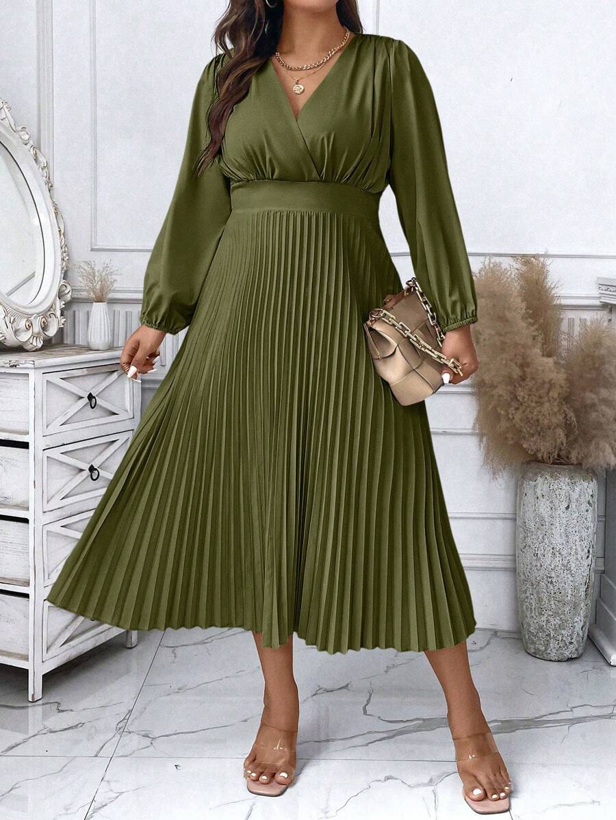 SHEIN Unity Plus Surplice Neck Pleated Hem Dress - Green - View 1