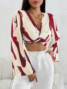 SHEIN PETITE 圖案印花前扭結短款襯衫 - 紅白色 - 查看 1