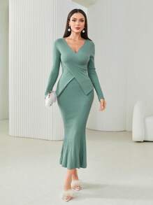 Modelyn Crossover Sweater & Mermaid Hem Knit Skirt - Green - View 5