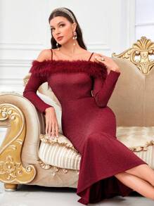 Modelyn 勃艮第红色毛绒边露肩美人鱼下摆闪光连衣裙 - 酒紅色 - 查看 1