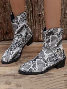 Women's Grey Western Style Cowboy Boots - Light Grey - View 2