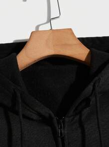 男士秋冬字母和图案印花长袖连帽衫，带口袋、拉链门襟、抽绳