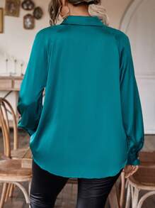 SHEIN LUNE Plus Solid Button Front Satin Shirt - Dark Green - View 2