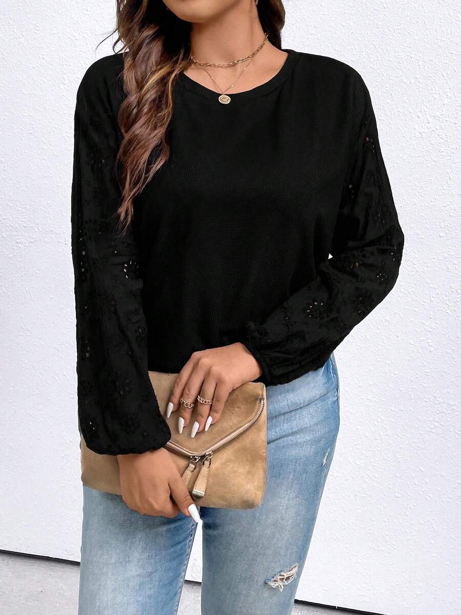 SHEIN LUNE Plus Eyelet Embroidery Lantern Sleeve Tee - Black - View 1