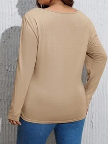 SHEIN LUNE 大碼素色褶邊圓環細節圍裹T恤 - 卡其色 - 查看 2