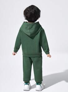 SHEIN Chàng trai trẻ Đồ họa Chữ cái Áo Hoodie & Quần thể thao - màu xanh lá - Xem 2