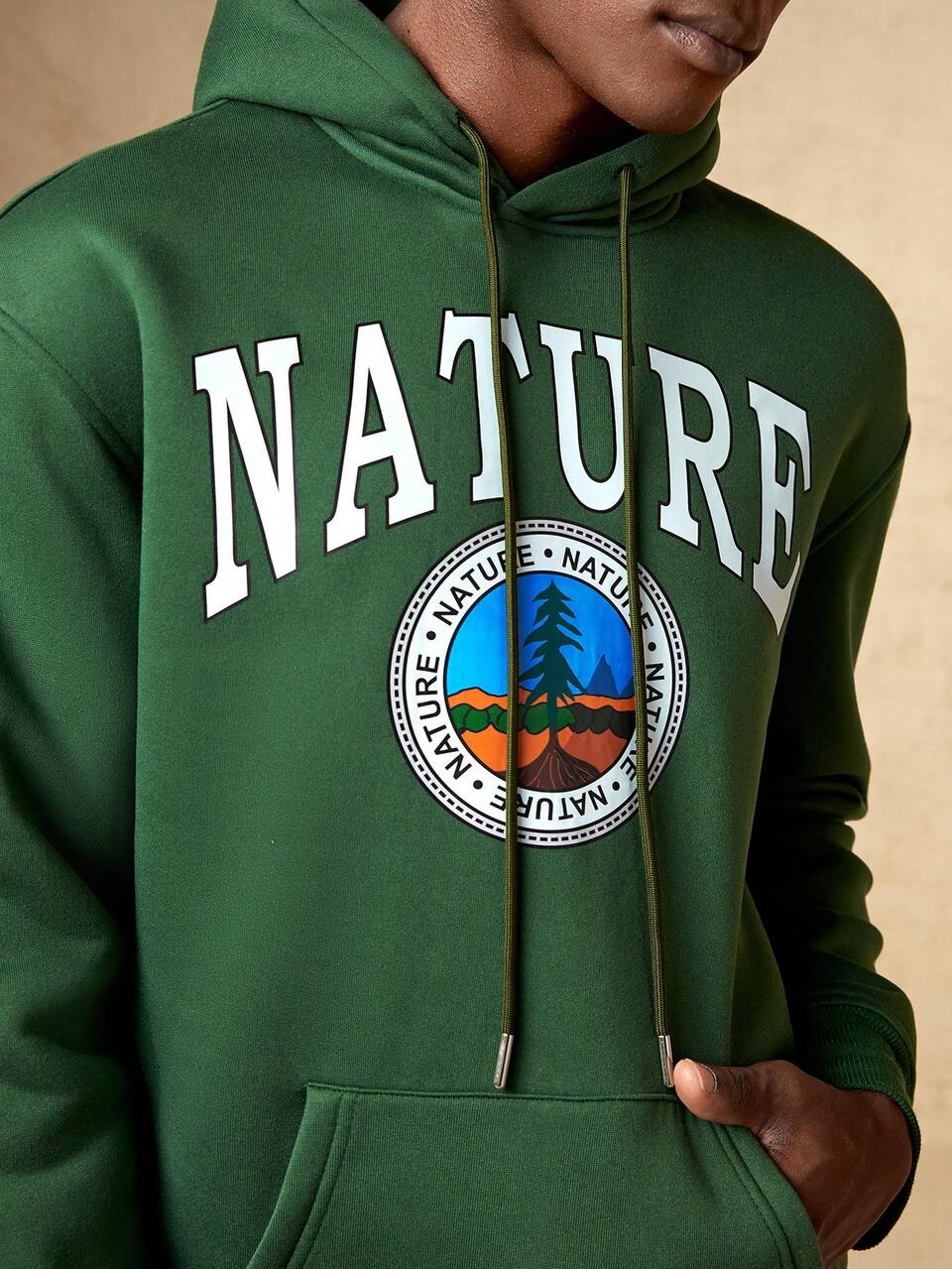 Men Letter Graphic Kangaroo Pocket Drawstring Hoodie