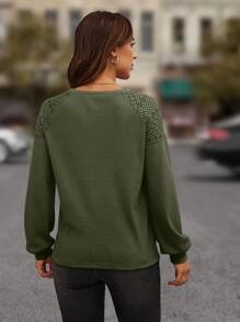 SHEIN LUNE Contrast Lace Raglan Sleeve Tee - Dark Green - View 2
