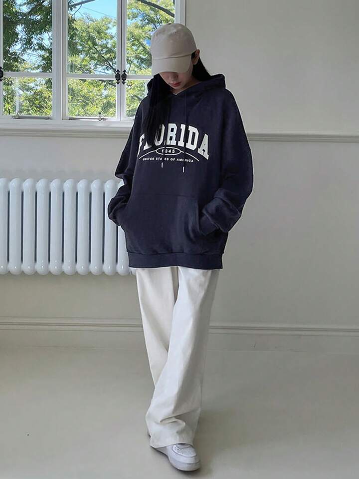 DAZY スローガングラフィック ドロップショルダー ドローストリング パーカー DAZY スローガングラフィック ドロップショルダー ドロー
