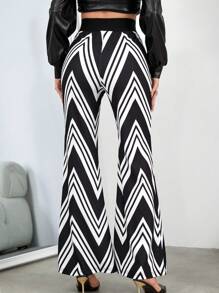 SHEIN Privé Chevron Print Flare Leg Pants - Black and White - View 2