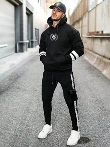 Manfinity Hypemode Men Letter Graphic Drawstring Hoodie & Sweatpants - Black - View 1