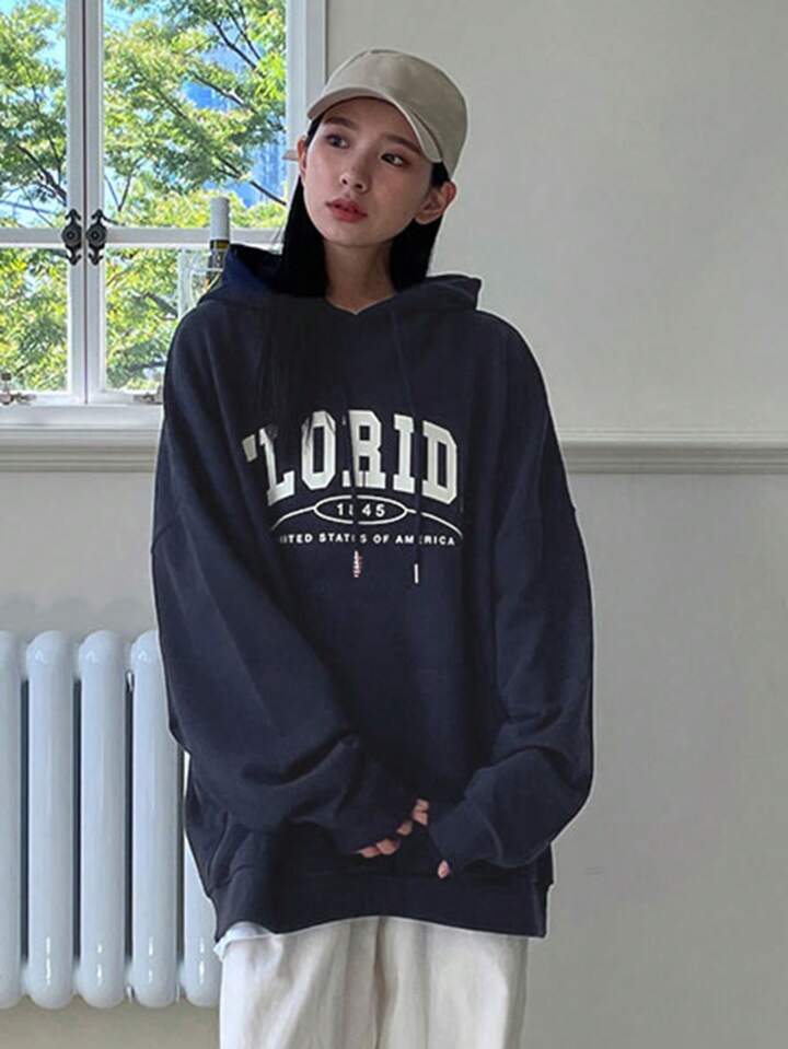DAZY スローガングラフィック ドロップショルダー ドローストリング パーカー DAZY スローガングラフィック ドロップショルダー ドロー