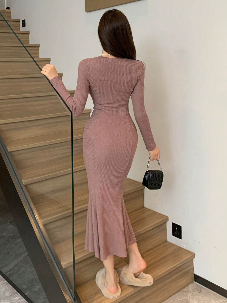 DAZY 纯色抽绳侧边美人鱼下摆连衣裙，秋季连衣裙长袖连衣裙 - 杏色 - 查看 2