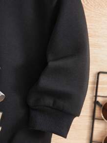 SHEIN 年輕男孩標語和人物圖案運動衫無襯衫 - 黑色 - 查看 3