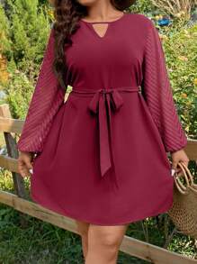 SHEIN LUNE Plus Keyhole Neckline Lantern Sleeve Belted Dress - Burgundy - View 4