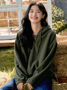 DAZY Chất rắn Viền kéo ra Thả vai Hoodie - xanh quân đội - Xem 3