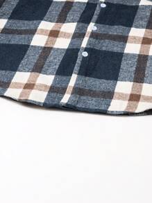 Manfinity Homme Men Plaid Print Pocket Patched Shirt - Navy Blue - View 6