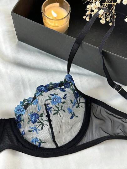 Esselle Geborduurde Mesh Underwire BH Slipje Lingerie Set view 3