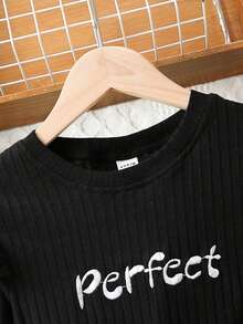 SHEIN 女大童字母刺繡荷葉邊腰帶T恤和緊身褲 - 黑色 - 查看 6