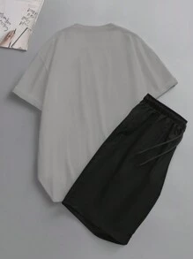 Manfinity Homme Men Slogan Graphic Tee & Drawstring Waist Shorts