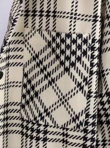 Manfinity Homme Loose Fit Men's Plaid Print Pocket Patched Coat Without T-Shirt - Khaki - View 6