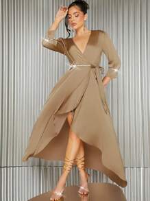 SHEIN Unity 綁帶鑲嵌鑽石飾邊緞面連身裙 - 卡其色 - 查看 1