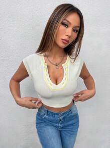 SHEIN Unity 缺口領拼接邊插肩袖短款T恤 - 杏色 - 查看 4