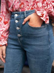 SHEIN Frenchy Jeans ajustados con botón