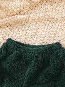 SHEIN 男嬰卡通刺繡插肩袖毛絨帽衫和褲子 - 墨綠色 - 查看 3