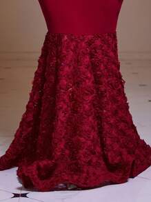 SHEIN Belle 勃艮第红色加贴花美人鱼下摆管礼服 - 酒紅色 - 查看 4