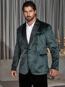 Manfinity AFTRDRK Men Plus Shawl Collar Velvet Blazer